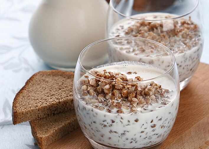 Buchweizen mit Kefir