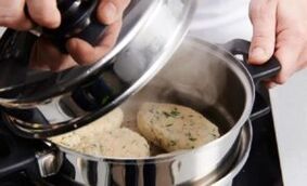 Ein paar Schnitzel überzogen